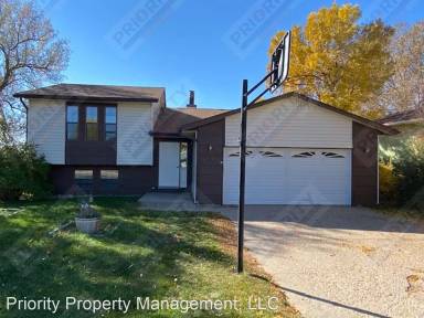 Main picture of 6702 Sleepy Hollow Blvd