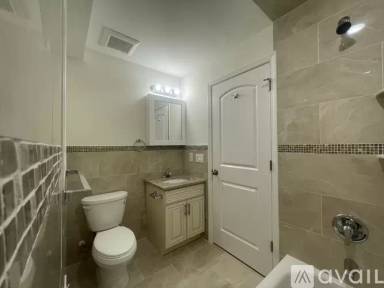 Main picture of 26 Stuyvesant Ave