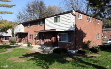 Main picture of 882 Woodhill Dr