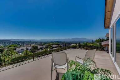 Main picture of 1022 Calle Ruiz