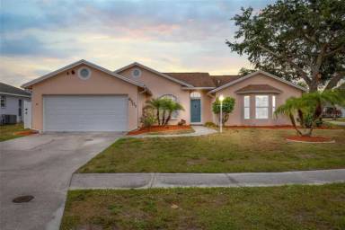 Main picture of 6507 61st Dr E