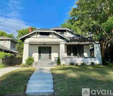 Main picture of 300 Malvern St