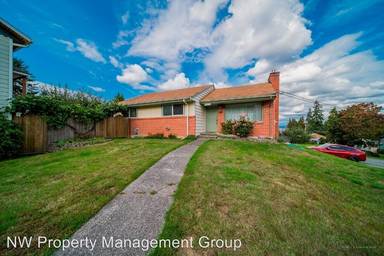Main picture of 1701 Holbrook Ave