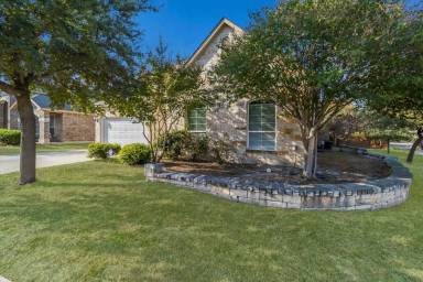 Main picture of 5118 Thymus Dr