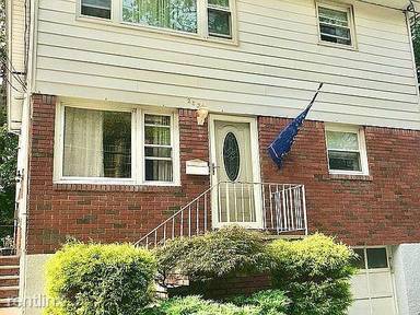 Main picture of 282 Locust Ave