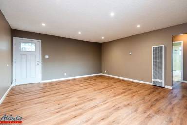 Main picture of 3215 Myles Ct