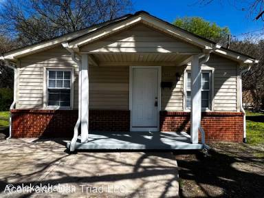 Main picture of 907 Bennett St