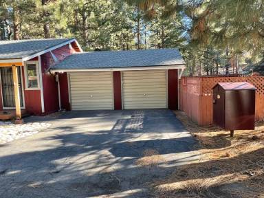 Main picture of 2980 Sacramento Ave
