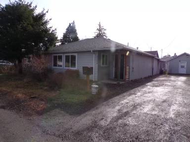 Main picture of 8044 SE Malden St