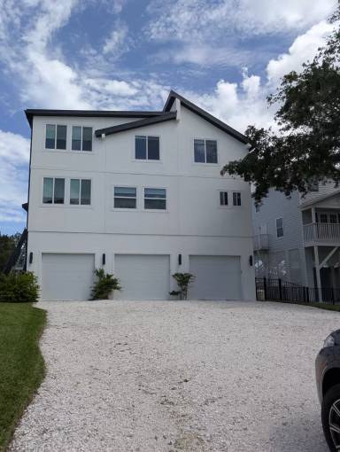 Main picture of 1640 Sea Breeze Dr