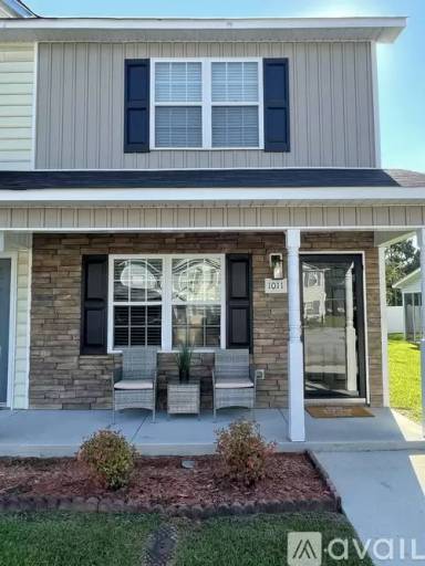 Main picture of 1011 Grandeur Ave