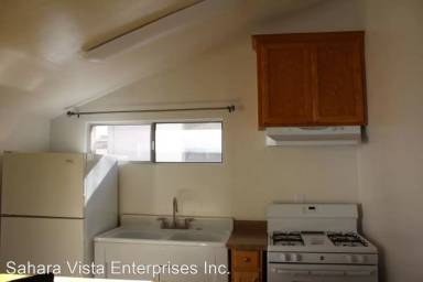 Main picture of 615 S Lincoln St