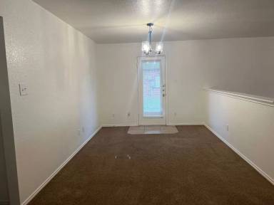Main picture of 2408 Thoroughbred Dr