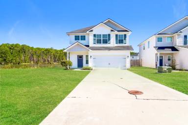 Main picture of 1034 Marne Blvd