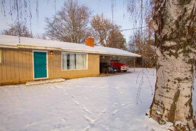 Main picture of 1146 Sturm Ave