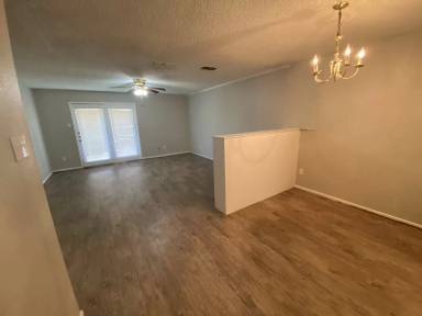 Main picture of 7303 Avenue X