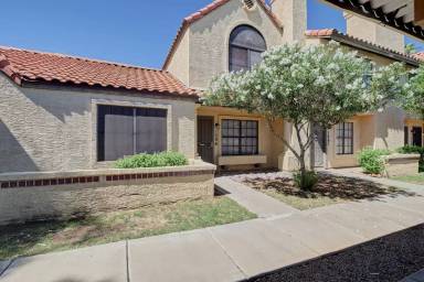 Main picture of Bloomfield Manor