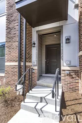 Main picture of 16124 Connors Way