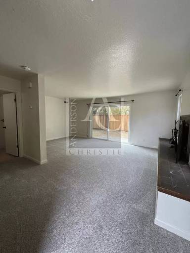 Main picture of 1727 Foster Ct