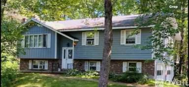 Main picture of 21 Bayberry Ln