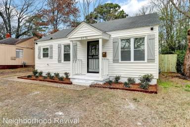 Main picture of 3776 Barron Cir S