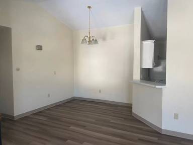 Main picture of 1 Meadow Dr