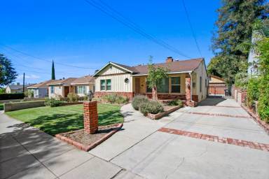 Main picture of 12407 Rose Dr