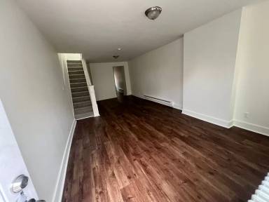 Main picture of 818 Walnut St