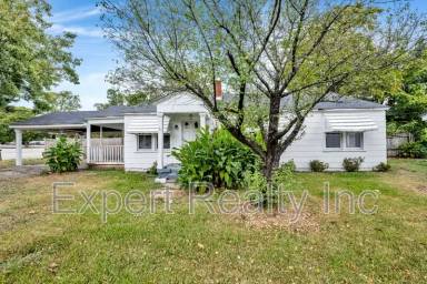 Main picture of 1415 Vivian St