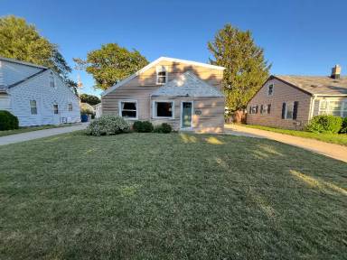 Main picture of 3830 S 5th Pl
