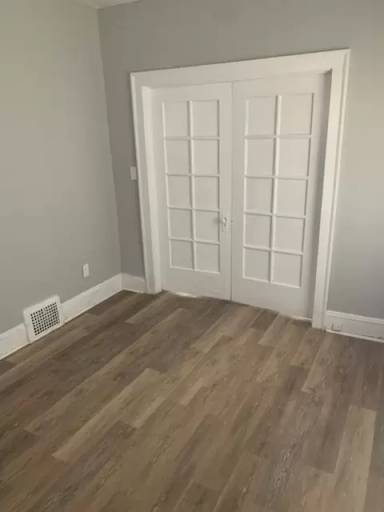 Main picture of 12623 Gay Ave