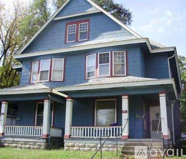 Main picture of 831 S 8th St