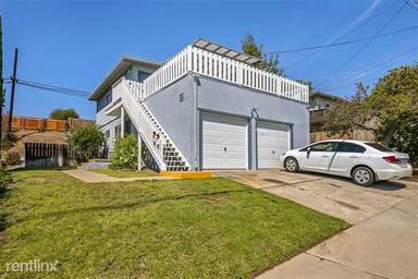 Main picture of 6160 W Manor Dr