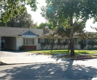 Main picture of 418 W Stocker St