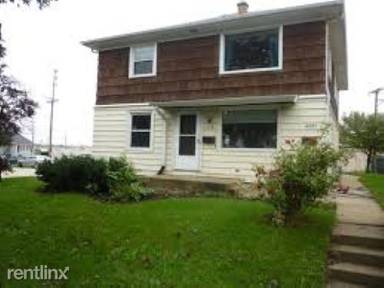 Main picture of 4978 N 125th St
