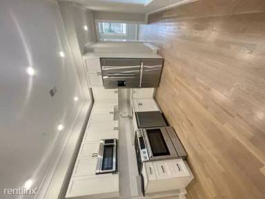 Main picture of 47 Englewood Ave