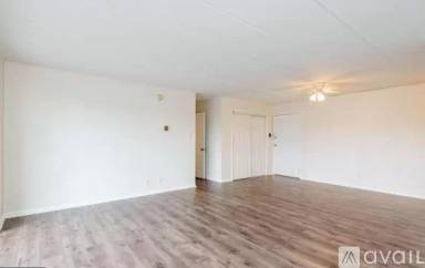 Main picture of Parkview Condominiums