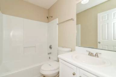 Main picture of 692 Coventry Township Ln