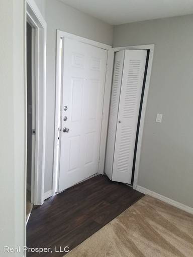 Main picture of 4708 Walden Cir