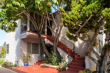 Main picture of 3422 Albert St