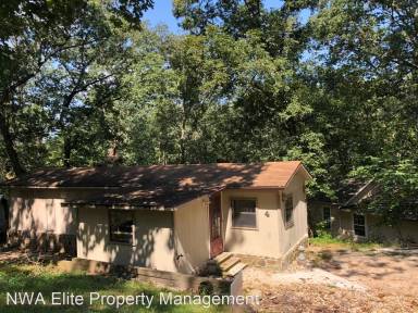 Main picture of 4 Shady Lane Ave