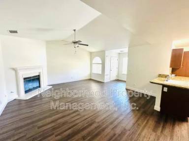 Main picture of 708 Spruce Ave