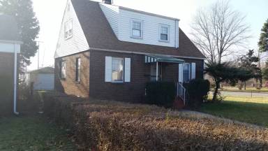 Main picture of 2233 W 8th Ave