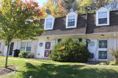 Main picture of 1732 Dutch Village Dr