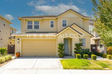 Main picture of 18091 Clementine Ct