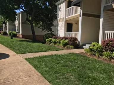 Main picture of 5518 W Market St