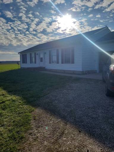 Main picture of 1050 Bridgetown Rd