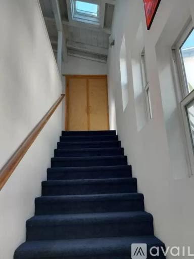 Main picture of 205 Cedar St