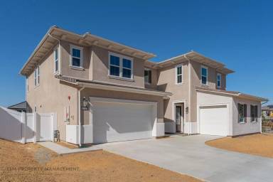 Main picture of 15437 La Subida Dr