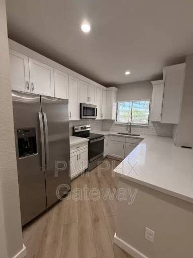 Main picture of Chandler Parc Condominiums